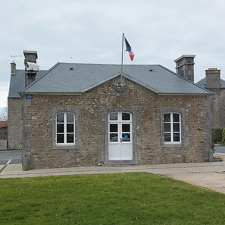 Neuf Classé 3 étoiles *